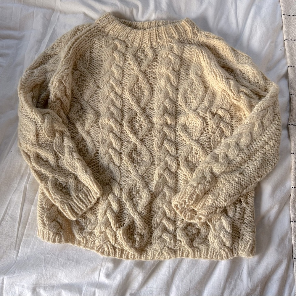 Hand knit in Italy 100% cream wool cableknit sweater